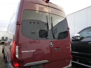 2022 Mercedes-Benz Sprinter with VIN W1Z4DFHY9NT090071, listed as a Copart auction lot 80545164 with 32,695 mi miles and Salvage Title. Bid and sale history available at DreamBid. Image 6.
