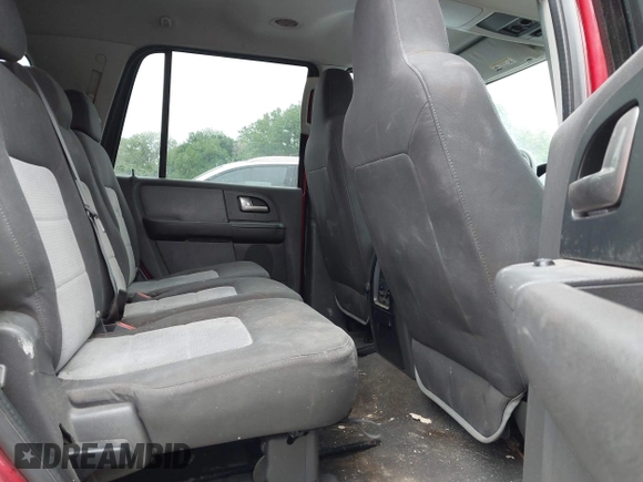 2003 Ford Expedition Special Service z VIN 1FMRU15W23LB99887, wystawiony jako IAAI lot #42296885 z przebiegiem 196 287 mil mil oraz . Historia ofert i sprzedaży dostępna na DreamBid. Obrazek 8.