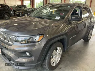 2022 Jeep Compass Latitude with VIN 3C4NJCBB4NT198675, listed as a IAAI auction lot 42530025 with 22,990 mi miles and . Bid and sale history available at DreamBid. Image 1.