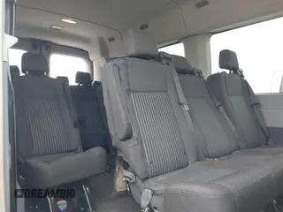 2019 Ford Transit Passenger XL with VIN 1FBAX2CM4KKA98570, listed as a IAAI auction lot 41639583 with 117,876 mi miles and . Bid and sale history available at carsss.com. Image 8.