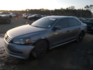 2015 Volkswagen Passat 1.8T Wolfsburg Ed with VIN 1VWAT7A3XFC004414, listed as a Copart auction lot 47180725 with 132,464 mi miles and Salvage Title. Bid and sale history available at carsss.com. Image 1.