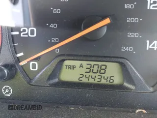1999 Honda Accord LX z VIN 1HGCG5648XA164103, wystawiony jako IAAI lot #42020624 z przebiegiem 244 346 mil mil oraz . Historia ofert i sprzedaży dostępna na DreamBid. Obrazek 7.