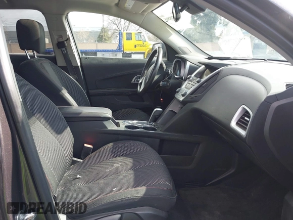2013 Chevrolet Equinox LT z VIN 2GNALPEK0D6245920, wystawiony jako IAAI lot #41798865 z przebiegiem 122 395 mil mil oraz . Historia ofert i sprzedaży dostępna na DreamBid. Obrazek 5.