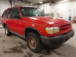 1999 Ford Explorer Sport z VIN 1FMYU22X3XUA35255, wystawiony jako IAAI lot #42204113 z przebiegiem 203 892 mil mil oraz . Historia ofert i sprzedaży dostępna na DreamBid. Obrazek 1.