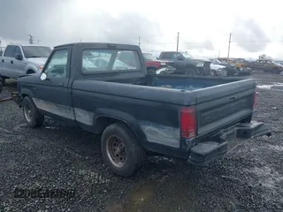 1989 Ford Ranger XLT with VIN 1FTCR10A0KUC46401, listed as a IAAI auction lot 41605043 with 44,394 mi miles. Bid and sale history available at carsss.com. Image 3.