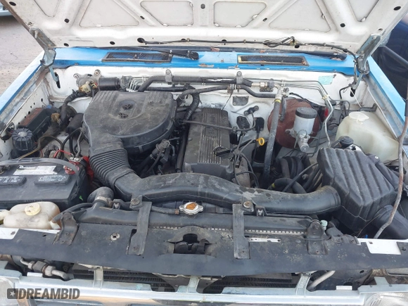 1993 Nissan Trucks 2WD with VIN 1N6SD11S1PC310246, listed as a IAAI auction lot 41838011 with 219,398 mi miles. Bid and sale history available at carsss.com. Image 10.