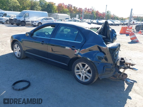 2007 Ford Fusion SEL with VIN 3FAHP02197R269506, listed as a IAAI auction lot 40588828 with 196,951 mi miles. Bid and sale history available at carsss.com. Image 3.