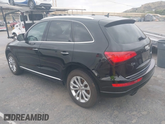 2015 Audi Q5 Premium with VIN WA1CFAFPXFA003961, listed as a IAAI auction lot 42061872 with 150,601 mi miles. Bid and sale history available at carsss.com. Image 3.