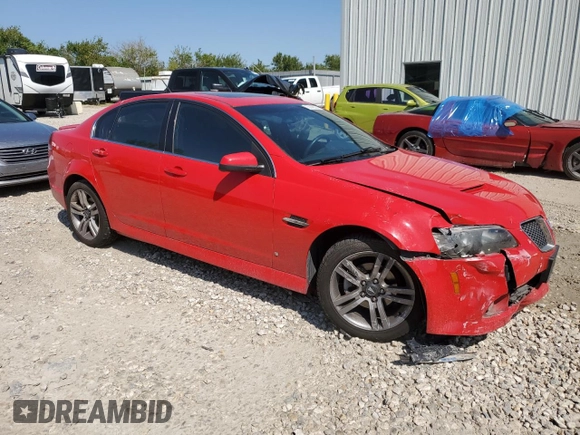 2008 Pontiac G8 z VIN 6G2ER57728L128527, wystawiony jako Copart lot #70148574 z przebiegiem 225 081 mil mil oraz Szkoda całkowita • Salvage title. Historia ofert i sprzedaży dostępna na DreamBid. Obrazek 4.