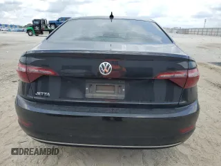 2020 Volkswagen Jetta S z VIN 3VWCB7BU5LM057812, wystawiony jako Copart lot #56272775 z przebiegiem 53 039 mil mil oraz Nie do naprawy • Non repairable. Historia ofert i sprzedaży dostępna na DreamBid. Obrazek 6.