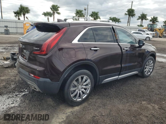 2021 Cadillac XT4 FWD Premium Luxury z VIN 1GYFZCR45MF080027, wystawiony jako Copart lot #81431164 z przebiegiem Nie podano mil oraz Nie do naprawy • Non repairable. Historia ofert i sprzedaży dostępna na DreamBid. Obrazek 3.