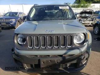 2018 Jeep Renegade Sport z VIN ZACCJBAH4JPH17653, wystawiony jako Copart lot #70903603 z przebiegiem 61 157 mil mil oraz . Historia ofert i sprzedaży dostępna na DreamBid. Obrazek 5.