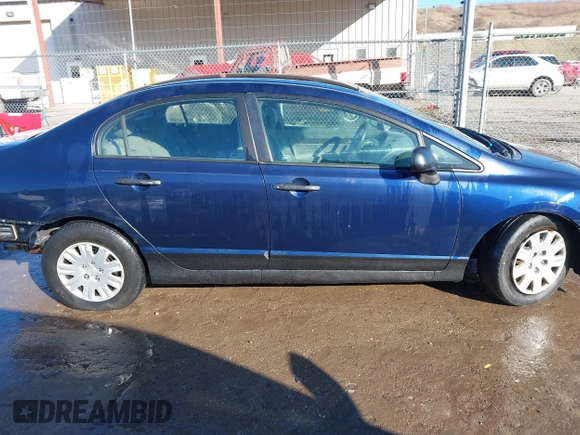 2006 Honda Civic z VIN 1HGFA15296L051321, wystawiony jako IAAI lot #41763355 z przebiegiem 279 322 mil mil oraz . Historia ofert i sprzedaży dostępna na DreamBid. Obrazek 13.