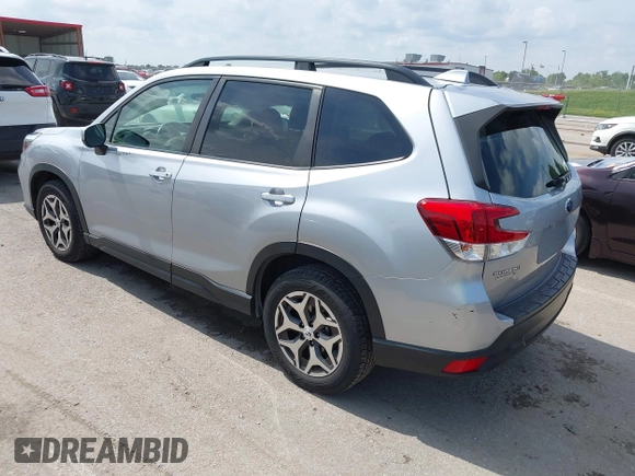 2019 Subaru Forester Premium with VIN JF2SKAGC3KH443287, listed as a IAAI auction lot 42497593 with 120,890 mi miles and . Bid and sale history available at DreamBid. Image 3.