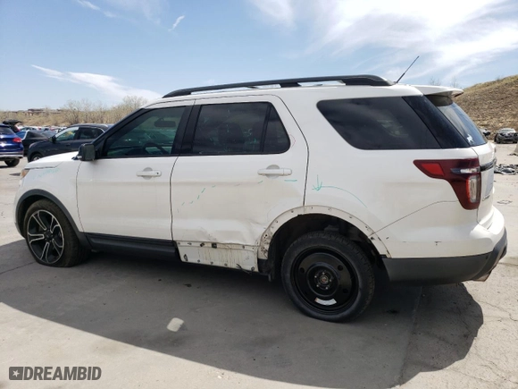 2015 Ford Explorer Sport with VIN 1FM5K8GT6FGC49753, listed as a Copart auction lot 52914555 with 141,082 mi miles and Salvage Title. Bid and sale history available at carsss.com. Image 2.