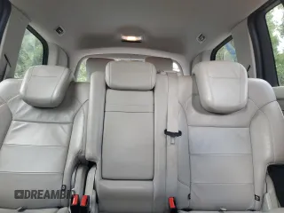 2014 Mercedes-Benz GL 450 z VIN 4JGDF7CE0EA303471, wystawiony jako Copart lot #58673045 z przebiegiem 182 455 mil mil oraz Tytuł czysty. Historia ofert i sprzedaży dostępna na DreamBid. Obrazek 10.