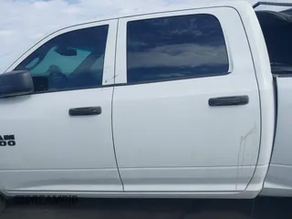 2016 Ram 1500 Express z VIN 3C6RR6KT6GG197843, wystawiony jako IAAI lot #41684798 z przebiegiem 114 026 mil mil oraz . Historia ofert i sprzedaży dostępna na DreamBid. Obrazek 15.