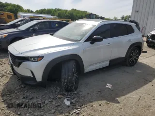 2023 Mazda CX-50 Meridian Edition z VIN 7MMVABXY4PN146778, wystawiony jako Copart lot #56398395 z przebiegiem 11 936 mil mil oraz Szkoda całkowita • Salvage title. Historia ofert i sprzedaży dostępna na DreamBid. Obrazek 1.