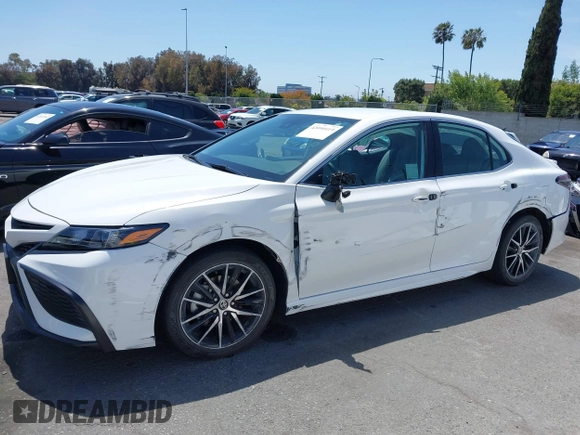 2023 Toyota Camry SE with VIN 4T1G11AK0PU736081, listed as a IAAI auction lot 42090419 with 32,303 mi miles and . Bid and sale history available at DreamBid. Image 14.