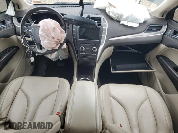 2017 Lincoln MKC Premiere with VIN 5LMCJ1C92HUL03451, listed as a Copart auction lot 49977215 with 78,743 mi miles and Salvage Title. Bid and sale history available at DreamBid. Image 8.