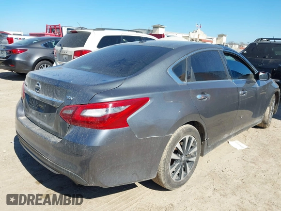 2018 Nissan Altima SV with VIN 1N4AL3AP5JC210429, listed as a IAAI auction lot 38777447 with 129,319 mi miles and . Bid and sale history available at DreamBid. Image 4.