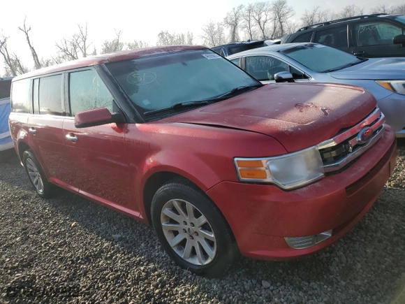 2010 Ford Flex SEL with VIN 2FMGK5CC4ABB21590, listed as a Copart auction lot 46996015 with 231,309 mi miles and Salvage Title. Bid and sale history available at carsss.com. Image 4.