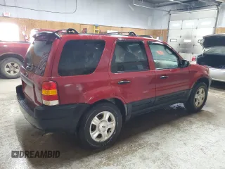 2003 Ford Escape XLT Popular 2 with VIN 1FMYU93103KB33975, listed as a Copart auction lot 70219724 with 182,037 mi miles and Clean Title. Bid and sale history available at carsss.com. Image 3.