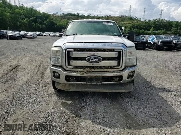 2011 Ford F-250 XL с VIN 1FT7W2B65BEA63918, выставлен на аукционе Copart как лот 61652425 с пробегом Не указан миль и Списание • Salvage title. История ставок и продаж доступна на DreamBid. Изображение 13.