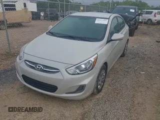 2016 Hyundai Accent SE z VIN KMHCT4AE9GU164447, wystawiony jako IAAI lot #41977455 z przebiegiem 43 346 mil mil oraz . Historia ofert i sprzedaży dostępna na DreamBid. Obrazek 2.