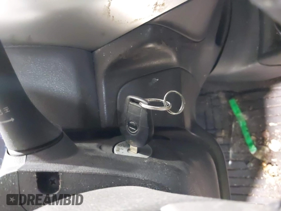 2015 Nissan Note S with VIN 3N1CE2CP9FL375354, listed as a IAAI auction lot 42333993 with 95,452 mi miles and . Bid and sale history available at DreamBid. Image 11.