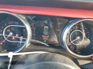 2022 Jeep Wrangler Unlimited Rubicon z VIN 1C4HJXFN2NW211037, wystawiony jako Copart lot #85078474 z przebiegiem 21 878 mil mil oraz Szkoda całkowita • Salvage title. Historia ofert i sprzedaży dostępna na DreamBid. Obrazek 9.