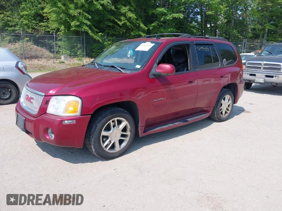 2006 GMC Envoy Denali z VIN 1GKET63M562339305, wystawiony jako IAAI lot #42445318 z przebiegiem 211 523 mil mil oraz . Historia ofert i sprzedaży dostępna na DreamBid. Obrazek 2.