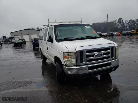 2009 Ford Econoline Wagon XL with VIN 1FBNE31L99DA11834, listed as a Copart auction lot 89304805 with 367,713 mi miles and Salvage Title. Bid and sale history available at carsss.com. Image 12.