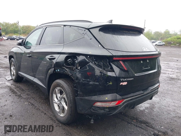 2022 Hyundai Tucson SEL z VIN 5NMJBCAE9NH015906, wystawiony jako IAAI lot #42169136 z przebiegiem 28 009 mil mil oraz . Historia ofert i sprzedaży dostępna na DreamBid. Obrazek 6.
