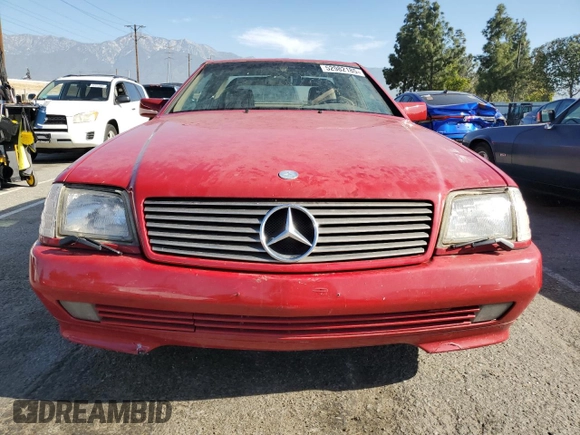1994 Mercedes-Benz SL 5.0L with VIN WDBFA67E8RF096304, listed as a Copart auction lot 52982185 with 218,302 mi miles and Clean title. Bid and sale history available at DreamBid. Image 5.