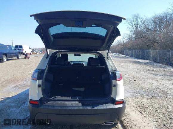 2019 Jeep Cherokee Latitude Plus with VIN 1C4PJMLX0KD430182, listed as a IAAI auction lot 41663933 with 61,511 mi miles and . Bid and sale history available at DreamBid. Image 16.