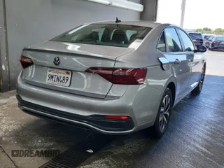 2024 Volkswagen Jetta S with VIN 3VW5M7BU6RM073190, listed as a IAAI auction lot 42844463 with 33,096 mi miles and . Bid and sale history available at DreamBid. Image 4.