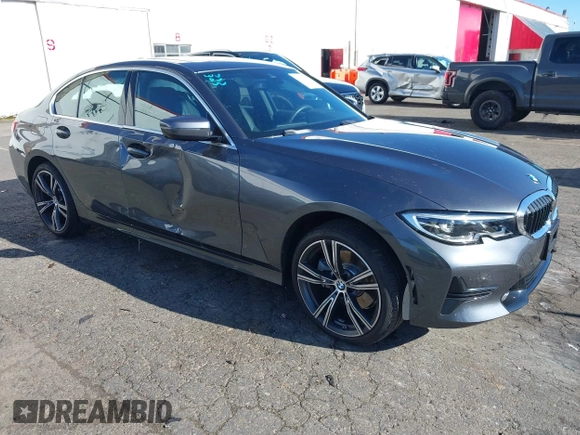 2022 BMW 3 Series 330i xDrive with VIN 3MW5R7J06N8C43146, listed as a IAAI auction lot 41572792 with 6,224 mi miles. Bid and sale history available at carsss.com. Image 1.