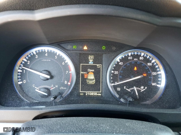 2014 Toyota Highlander XLE with VIN 5TDKKRFH2ES020887, listed as a Copart auction lot 47527945 with 210,858 mi miles and Salvage Title. Bid and sale history available at carsss.com. Image 9.