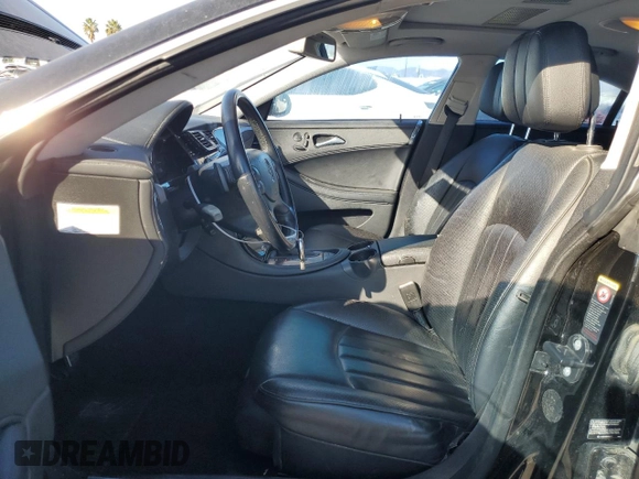 2007 Mercedes-Benz CLS 550 with VIN WDDDJ72X47A109427, listed as a Copart auction lot 88588885 with Not provided miles and Salvage title. Bid and sale history available at DreamBid. Image 7.