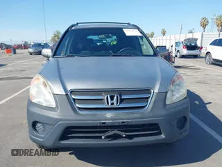 2005 Honda CR-V EX z VIN JHLRD788X5C065557, wystawiony jako IAAI lot #41773871 z przebiegiem 182 060 mil mil oraz . Historia ofert i sprzedaży dostępna na DreamBid. Obrazek 12.