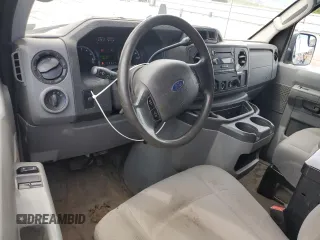 2012 Ford Econoline Cargo Super Duty Commercial z VIN 1FTSE3EL6CDA32009, wystawiony jako Copart lot #54269735 z przebiegiem 323 928 mil mil oraz Szkoda całkowita • Salvage title. Historia ofert i sprzedaży dostępna na DreamBid. Obrazek 8.