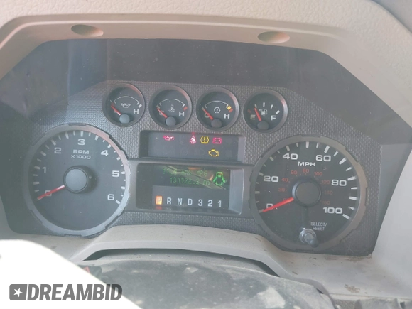 2009 Ford Super Duty F-250 SRW XL with VIN 1FTNX20579EB12691, listed as a IAAI auction lot 41646551 with 131,122 mi miles. Bid and sale history available at carsss.com. Image 7.