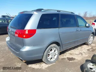 2004 Toyota Sienna XLE with VIN 5TDBA22C94S007315, listed as a IAAI auction lot 41976733 with 156,299 mi miles. Bid and sale history available at carsss.com. Image 4.