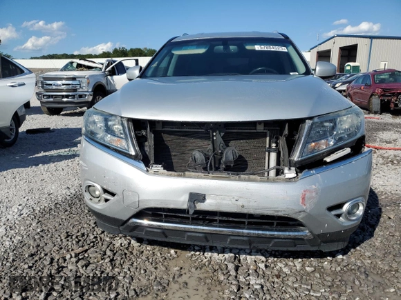 2015 Nissan Pathfinder S z VIN 5N1AR2MNXFC633135, wystawiony jako Copart lot #57804525 z przebiegiem 139 929 mil mil oraz Szkoda całkowita • Salvage title. Historia ofert i sprzedaży dostępna na DreamBid. Obrazek 5.