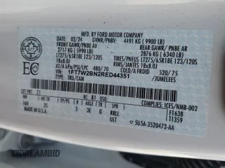 2024 Ford F-250 XL z VIN 1FT7W2BN2RED44351, wystawiony jako Copart lot #88807765 z przebiegiem 22 388 mil mil oraz Szkoda całkowita • Salvage title. Historia ofert i sprzedaży dostępna na DreamBid. Obrazek 13.