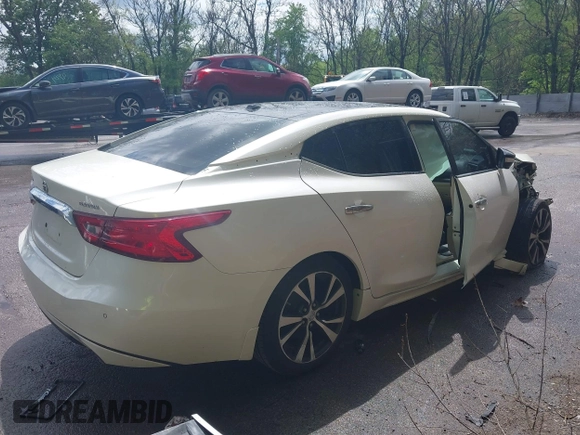2017 Nissan Maxima SV z VIN 1N4AA6AP3HC434557, wystawiony jako IAAI lot #42203547 z przebiegiem 121 518 mil mil oraz . Historia ofert i sprzedaży dostępna na DreamBid. Obrazek 4.