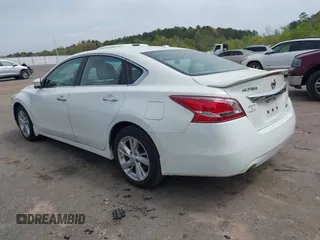 2013 Nissan Altima S with VIN 1N4AL3AP4DN584202, listed as a IAAI auction lot 41904479 with 286,031 mi miles and . Bid and sale history available at DreamBid. Image 3.