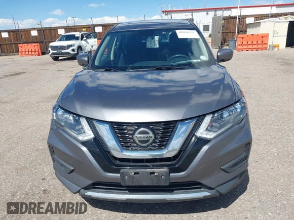 2019 Nissan Rogue SL with VIN 5N1AT2MV5KC830564, listed as a IAAI auction lot 42024737 with 121,523 mi miles and . Bid and sale history available at carsss.com. Image 12.