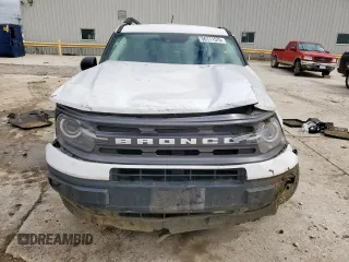 2022 Ford Bronco Sport Big Bend z VIN 3FMCR9B63NRE05300, wystawiony jako Copart lot #56111575 z przebiegiem 68 395 mil mil oraz Szkoda całkowita • Salvage title. Historia ofert i sprzedaży dostępna na DreamBid. Obrazek 5.